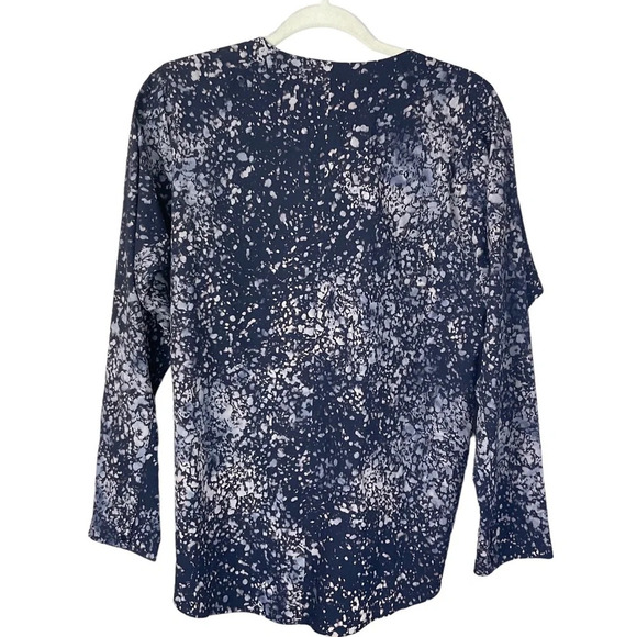 Lululemon loose athletic top - Picture 2 of 12